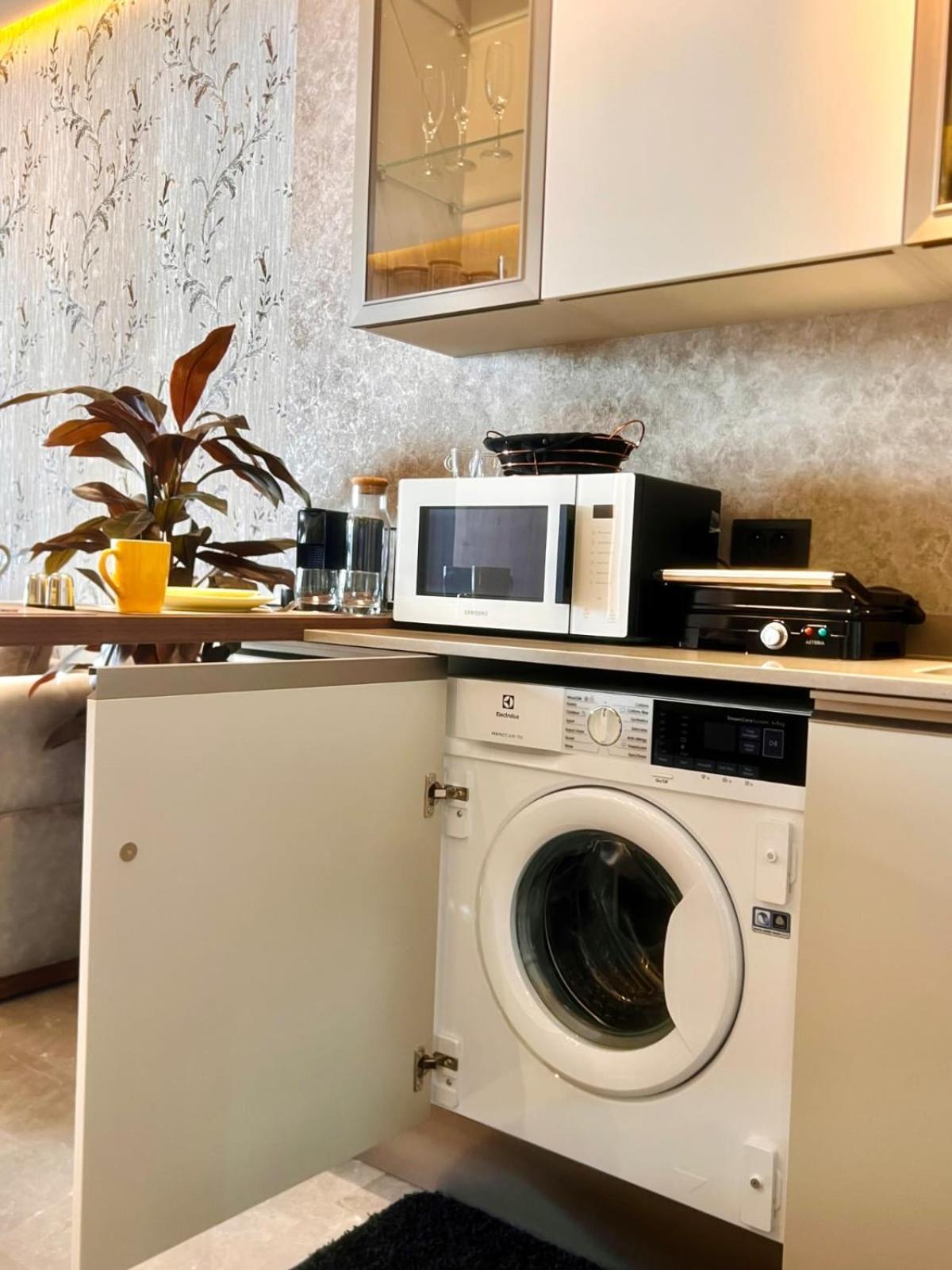Rafina Apartment *